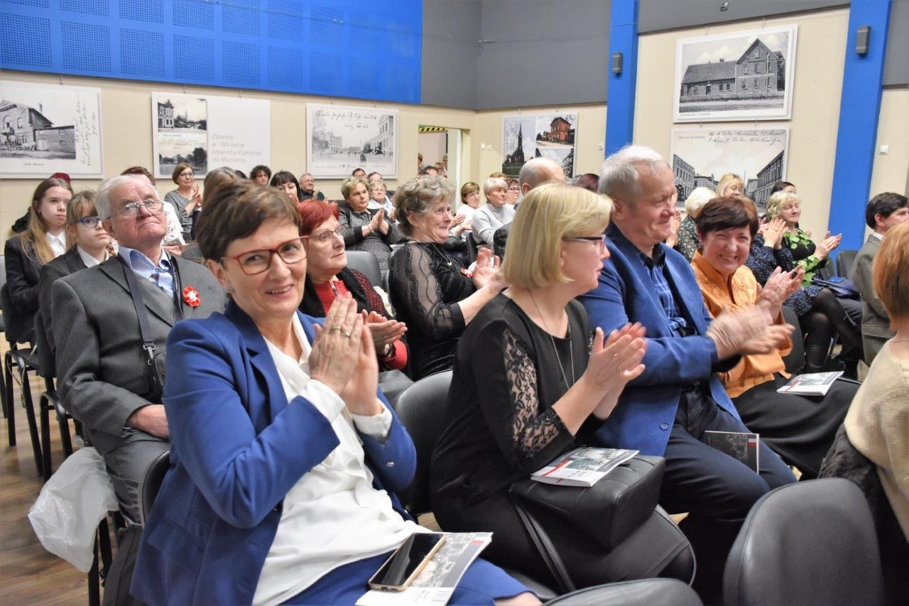 100lecie powrotu ziemi zblewskiej do Macierzy