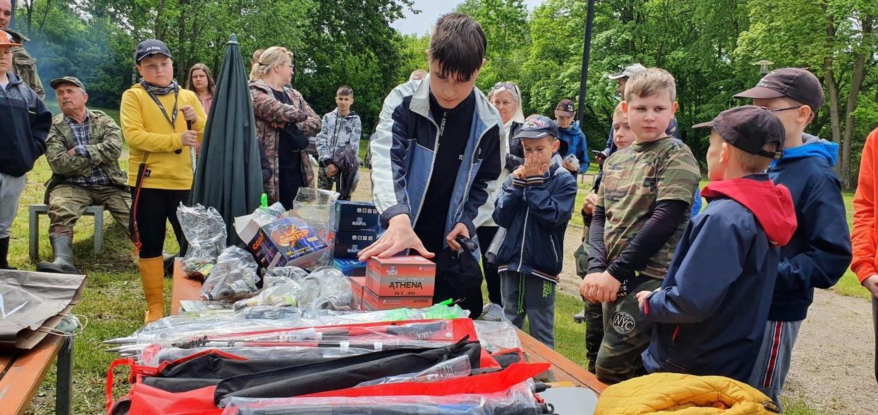 Festyn wędkarski z okazji Dnia Dziecka