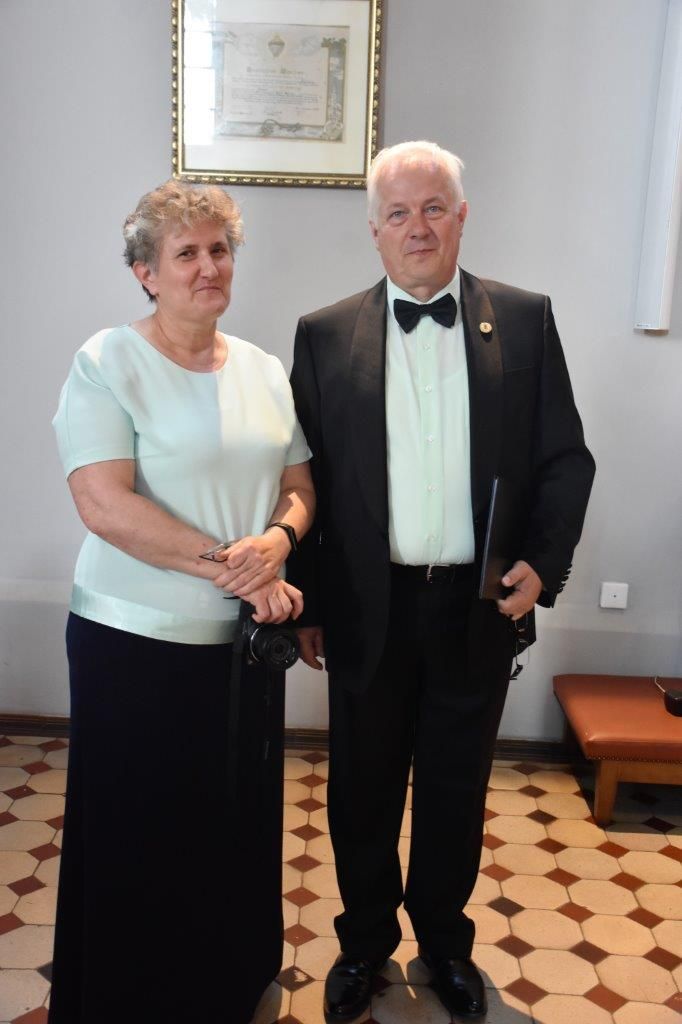 opis: chóry