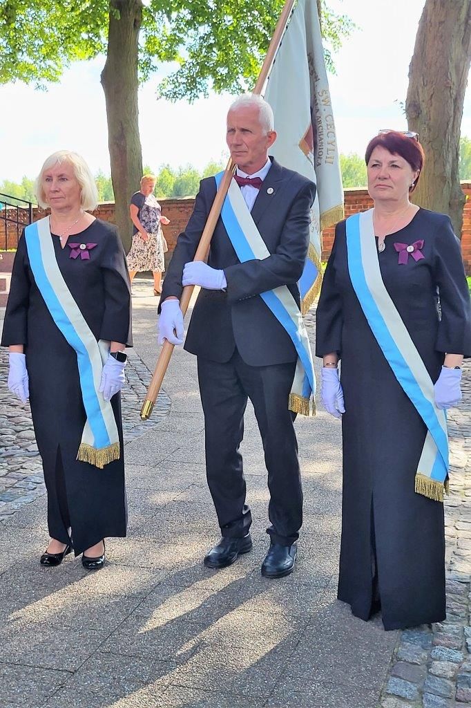 opis: chóry