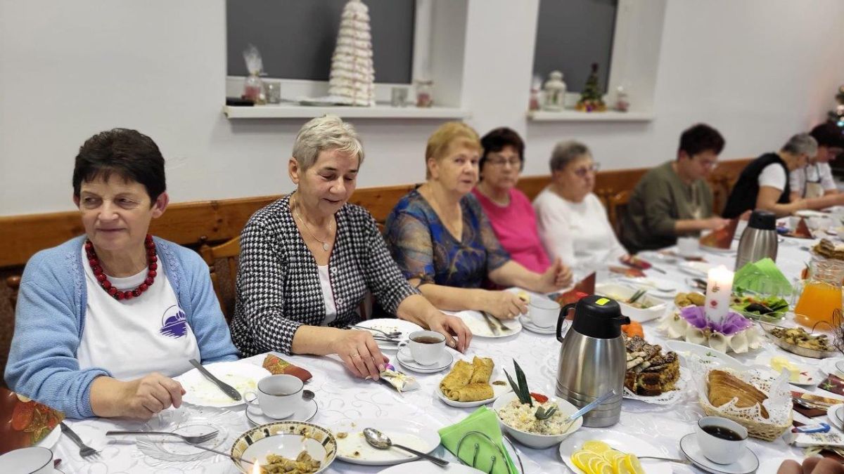 opis: JEZIERCE
