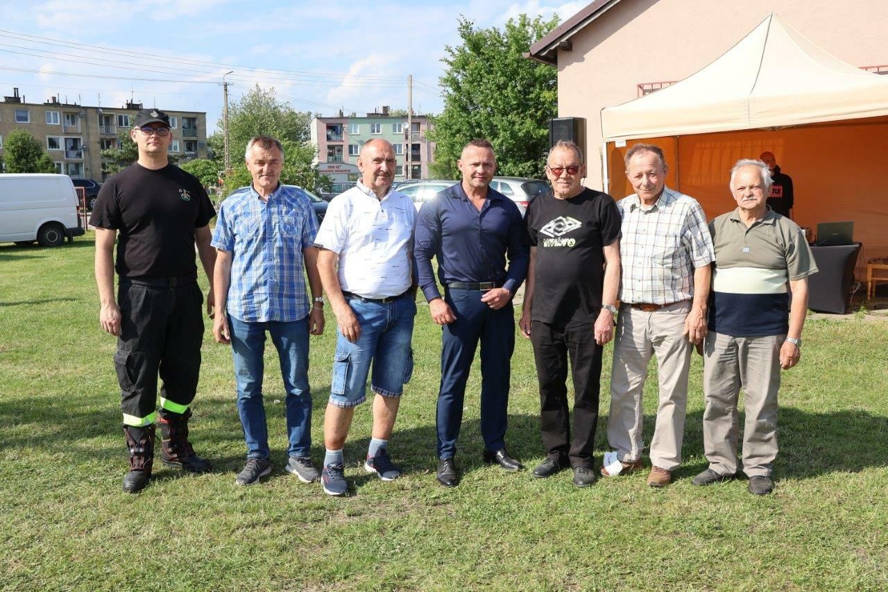 uczestnicy festynu w kleszczewie