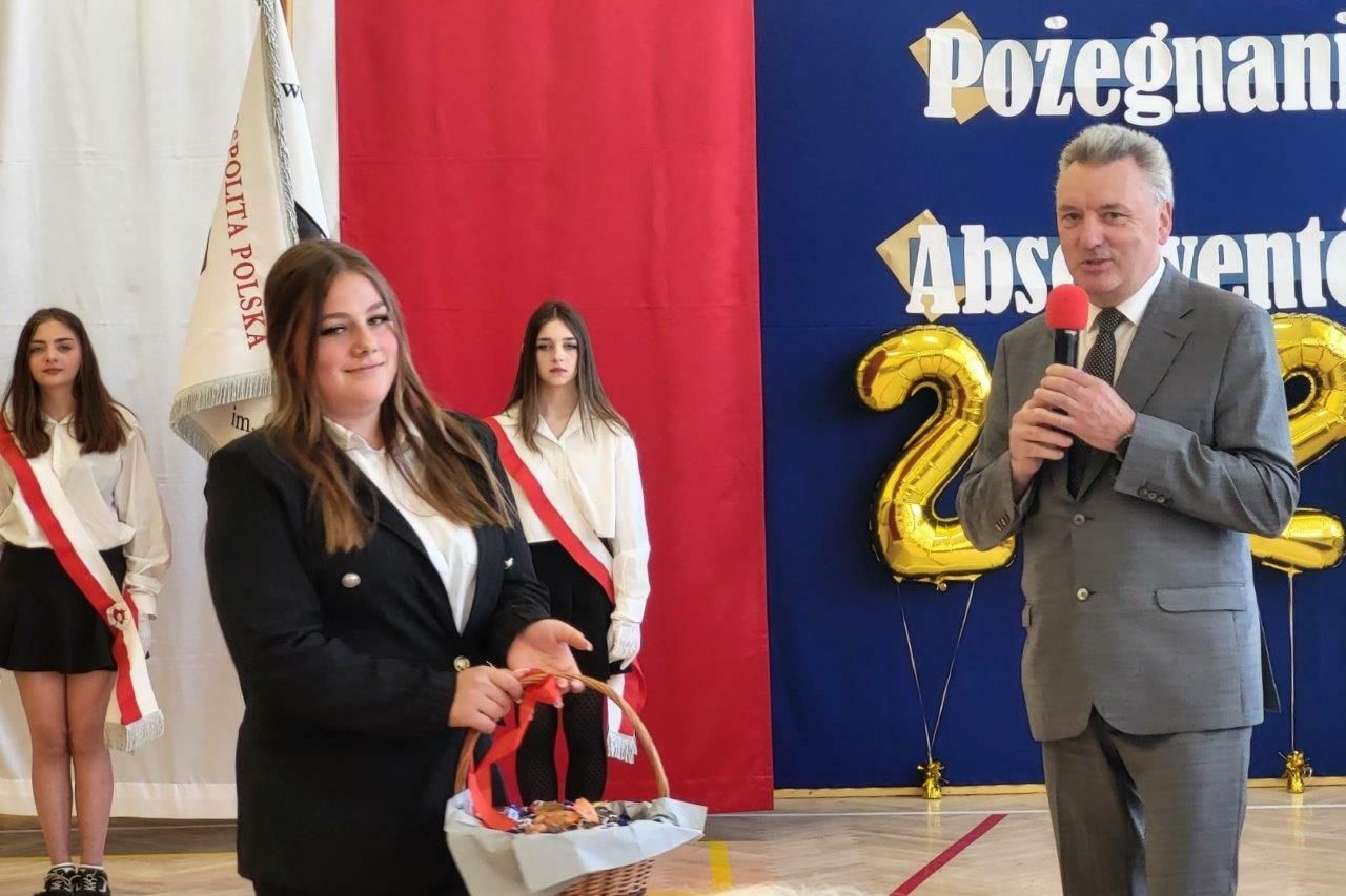 jubileusz szkoły w borzechowie