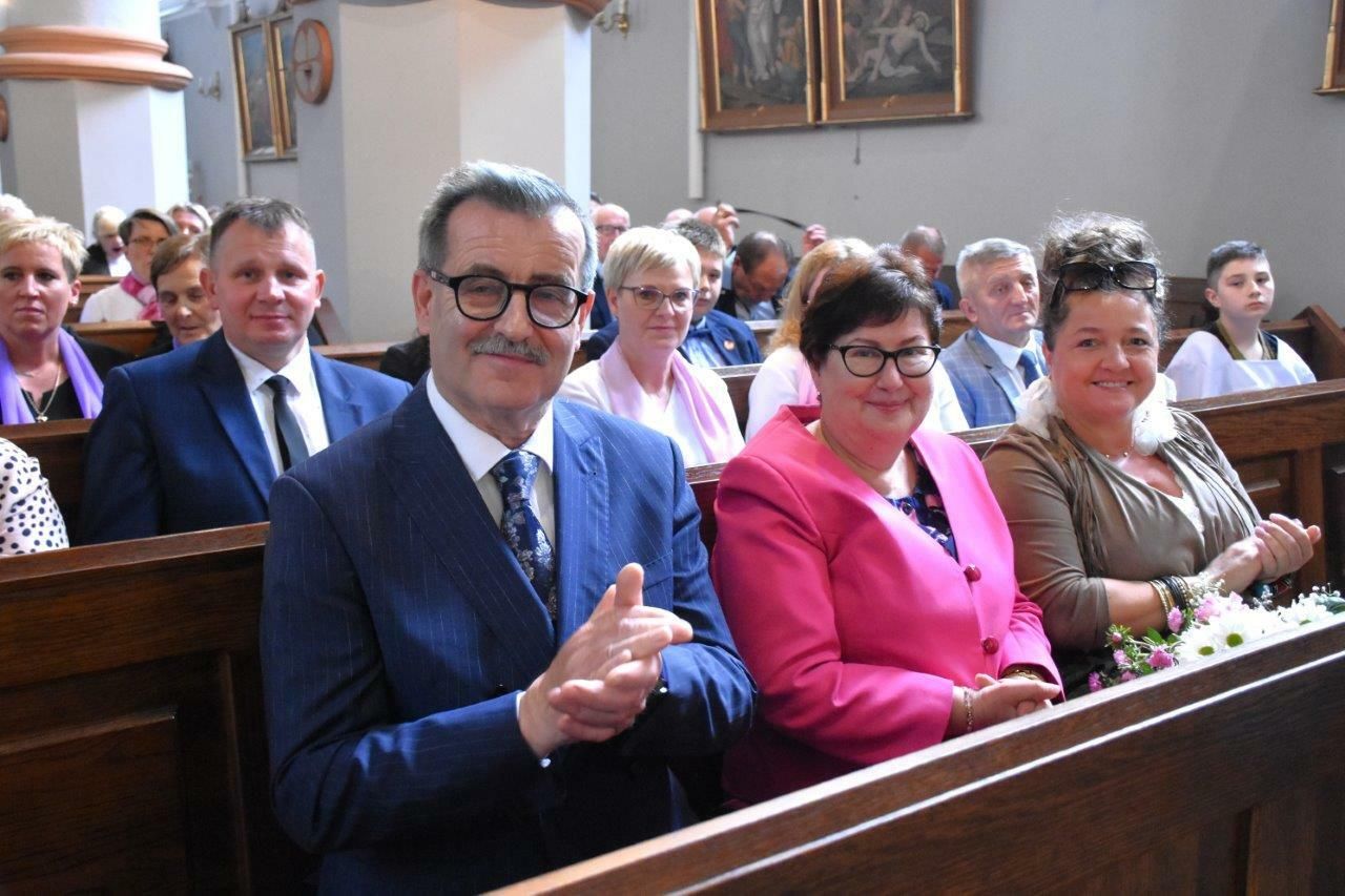 chórzyści uczestnicy koncertu w zblewie