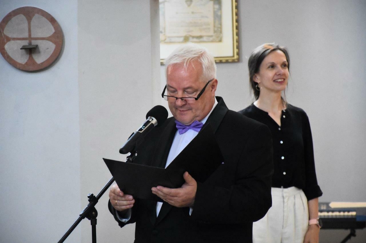 chórzyści uczestnicy koncertu w zblewie