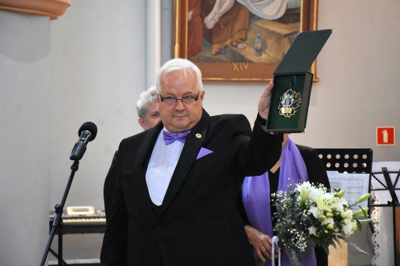chórzyści uczestnicy koncertu w zblewie