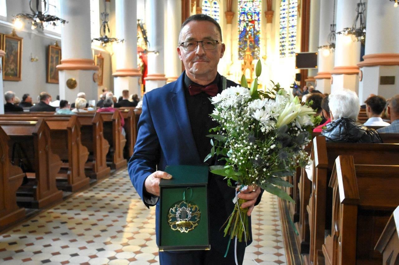 chórzyści uczestnicy koncertu w zblewie