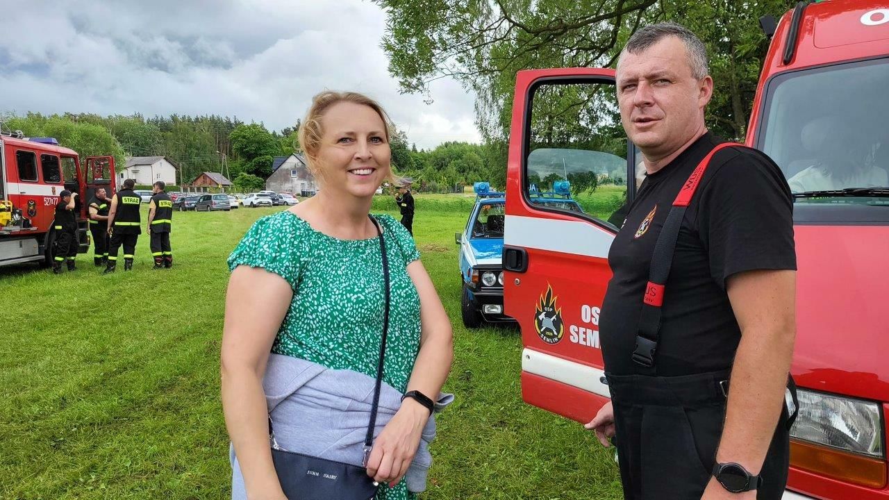 uczestnicy festynu w semlinie