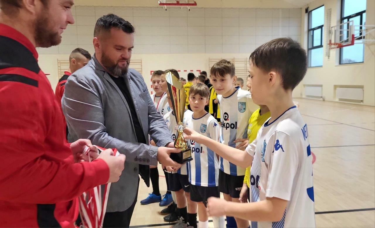 turniej piłkarski juniorów