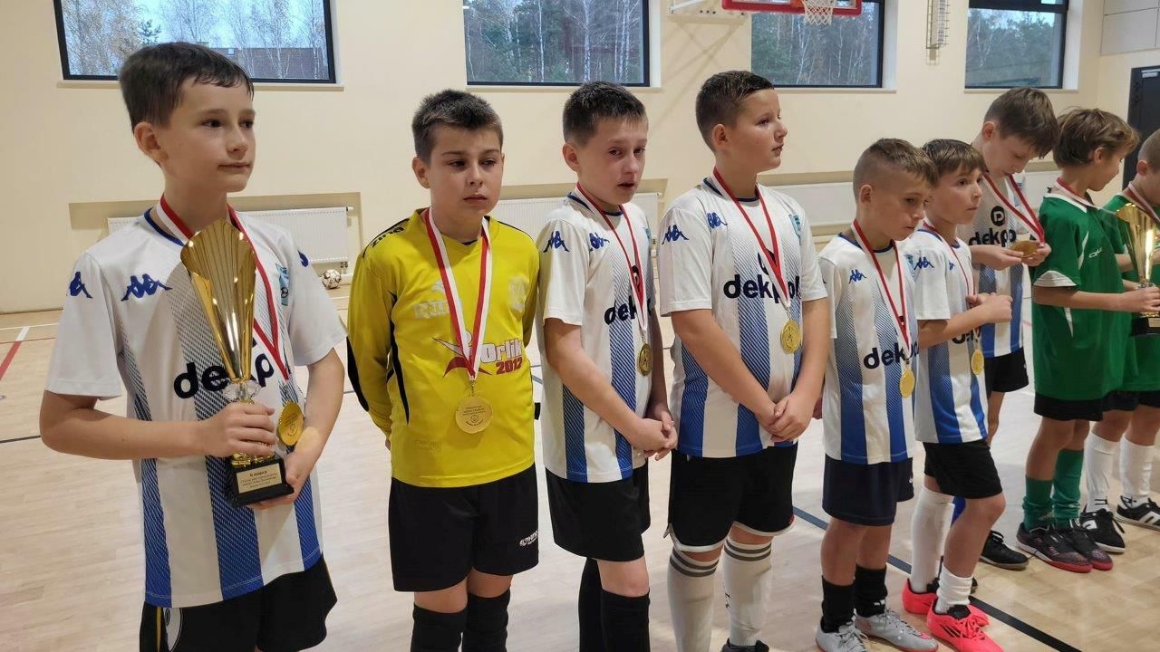 turniej piłkarski juniorów