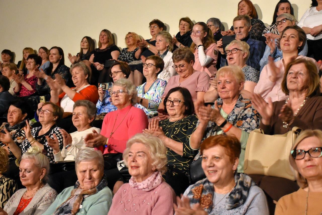 koncert z okazji dnia kobiet