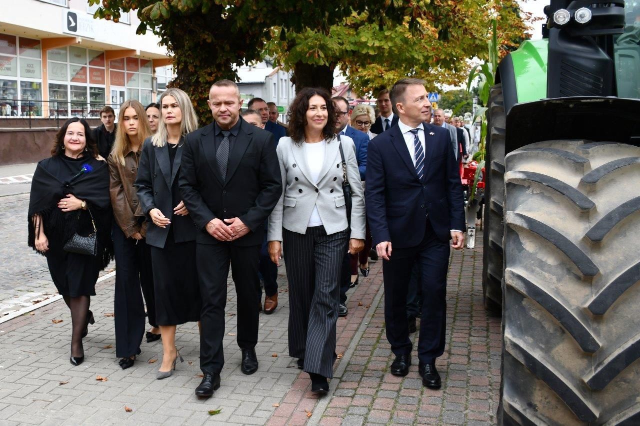 DOŻYNKI W ZBLEWIE