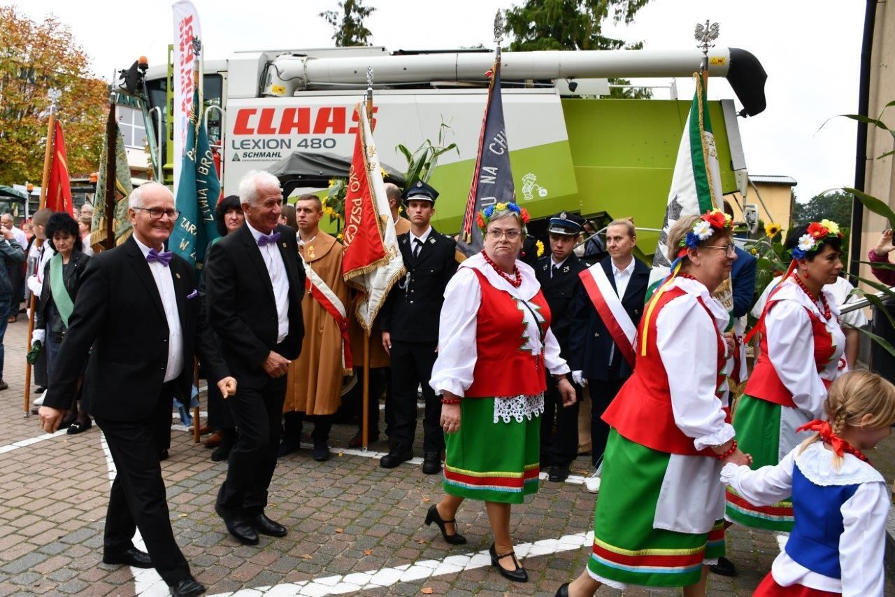 DOŻYNKI W ZBLEWIE