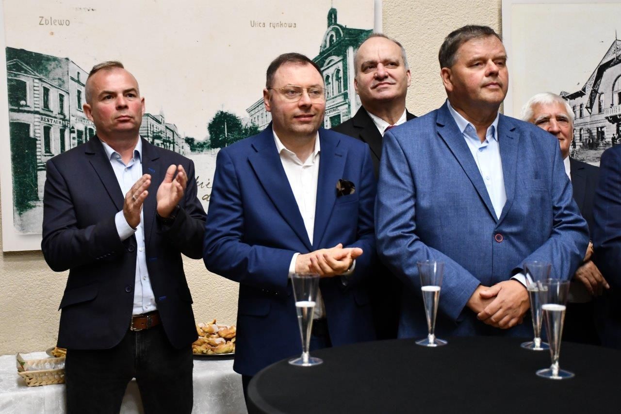 DOŻYNKI W ZBLEWIE
