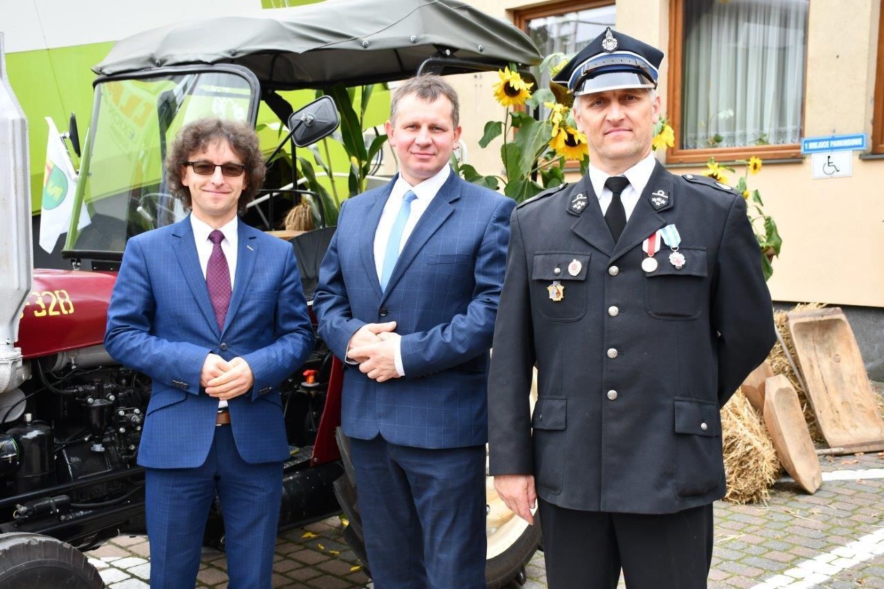 DOŻYNKI W ZBLEWIE