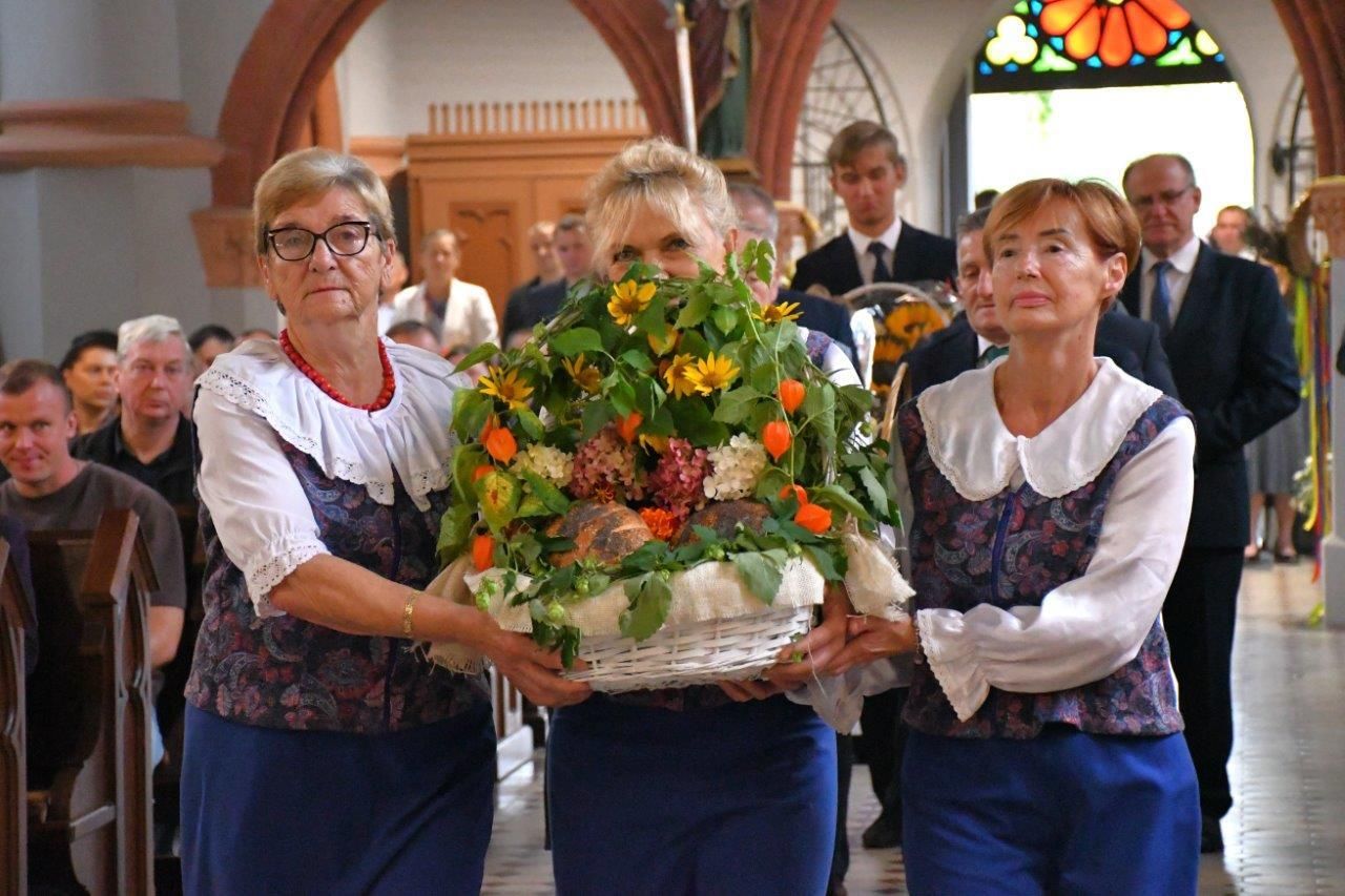 DOŻYNKI W ZBLEWIE