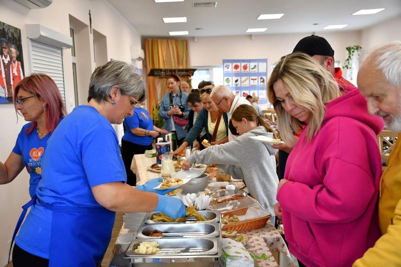 POTRAWY Z ZIEMNIAKÓW W ŚWIETLICY WIEJSKIEJ