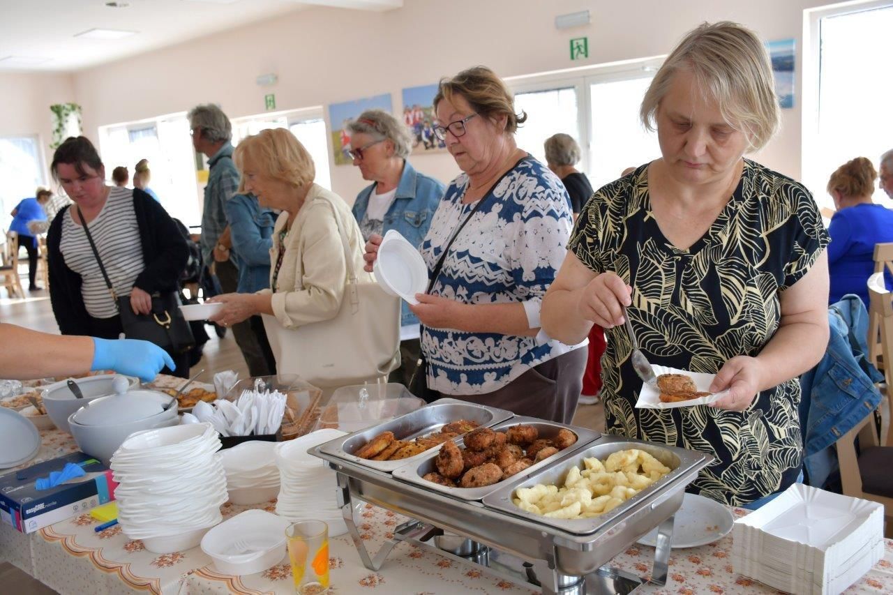 POTRAWY Z ZIEMNIAKÓW W ŚWIETLICY WIEJSKIEJ