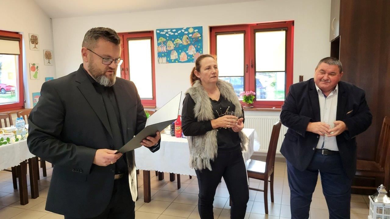 członkowie koła gospodyn wiejskich z miradowa