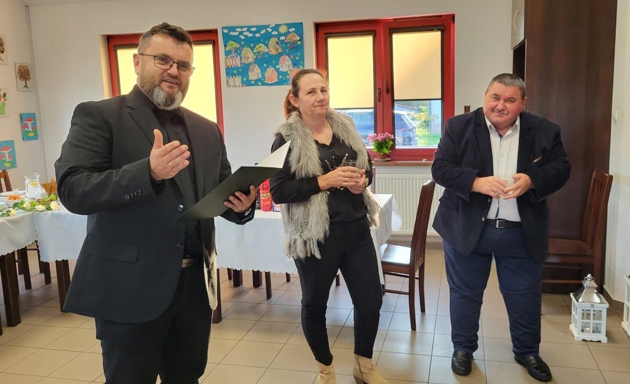 członkowie koła gospodyn wiejskich z miradowa