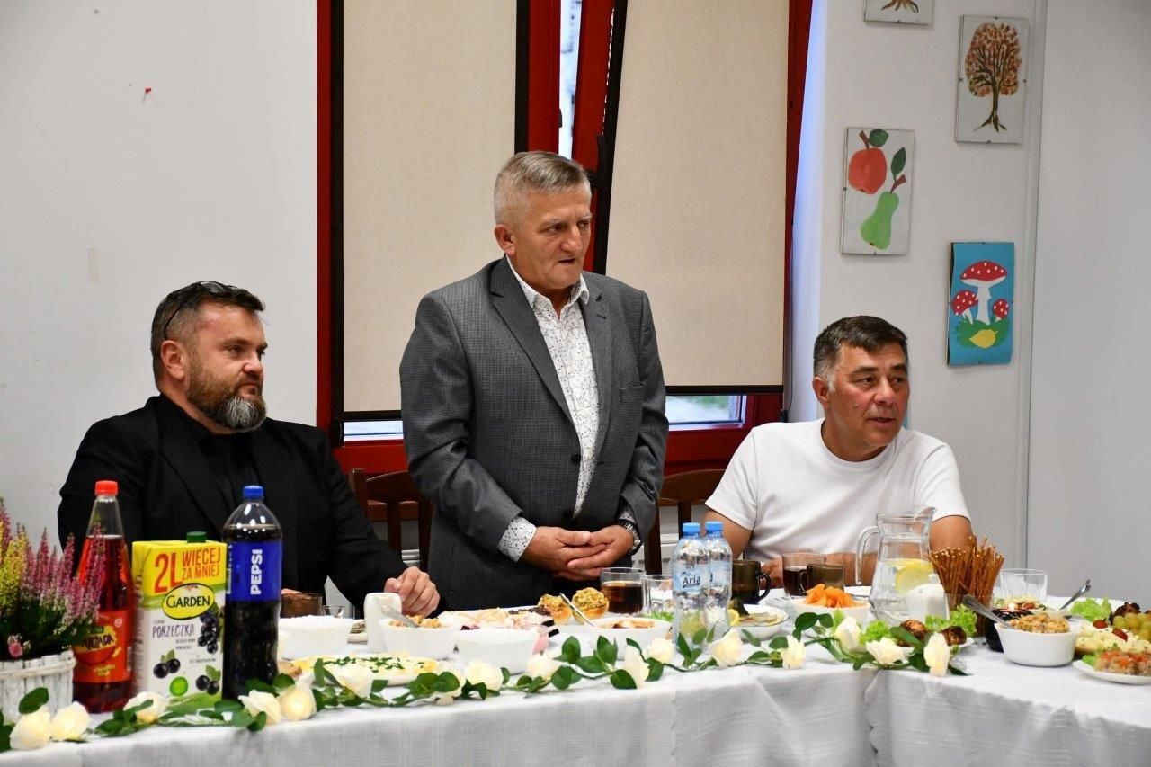 członkowie koła gospodyn wiejskich z miradowa