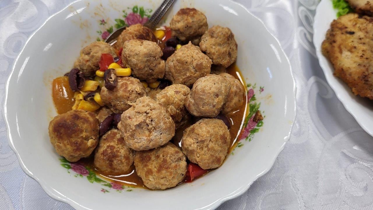 członkowie koła gospodyn wiejskich z miradowa