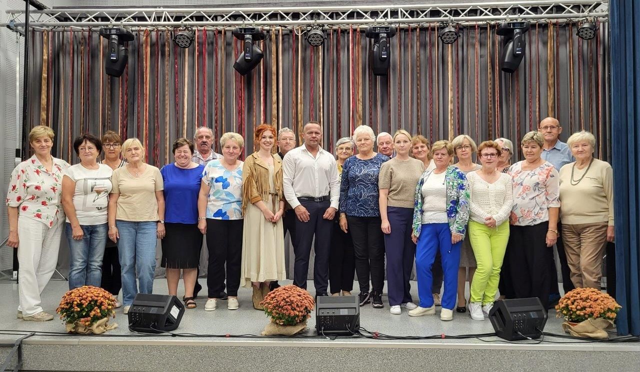 seniorzy uczestnicy spartakiady