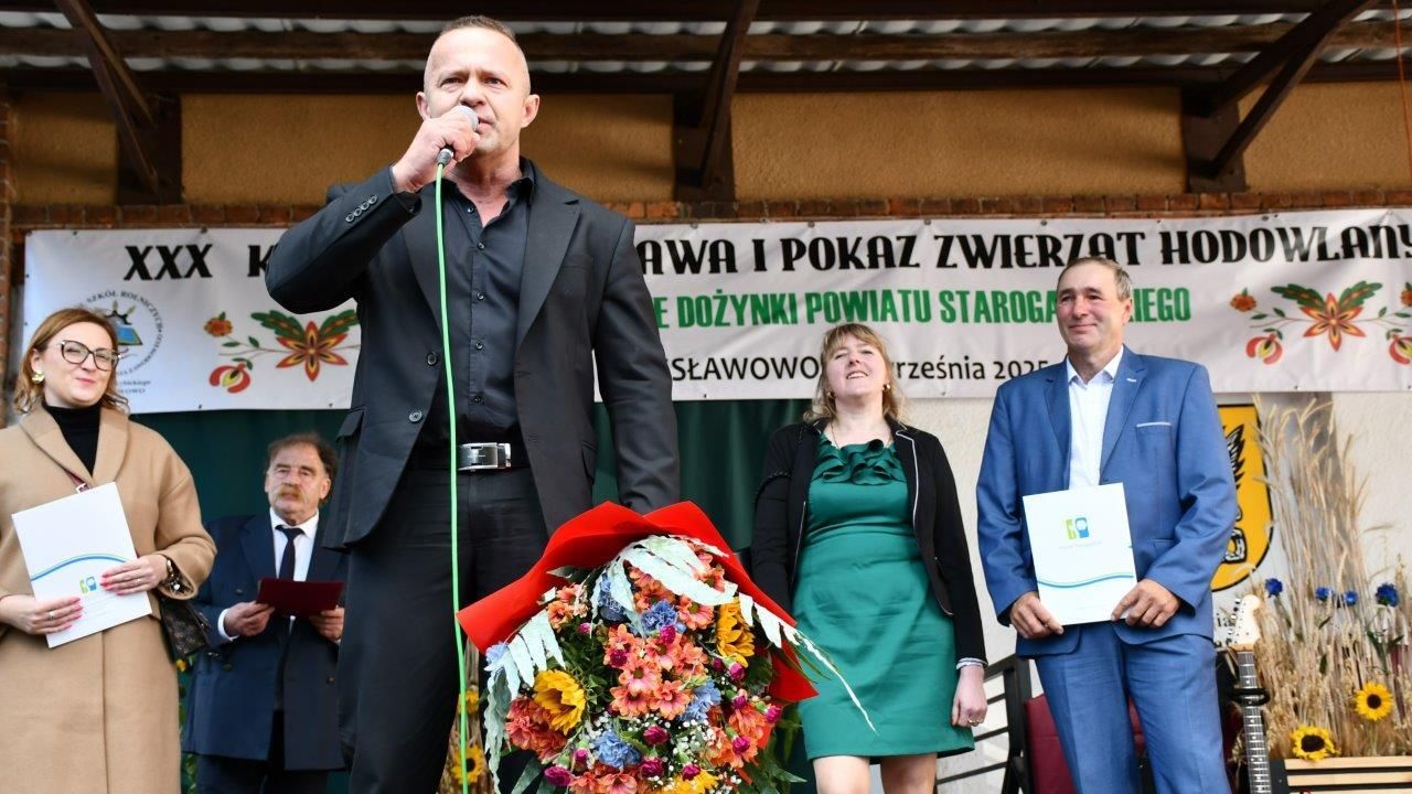 mały bukowiec piekna wieś 2025