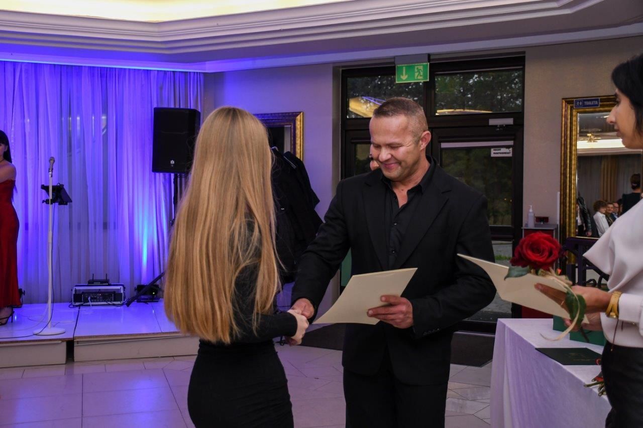 laureaci nagrody Primus Inter Pares