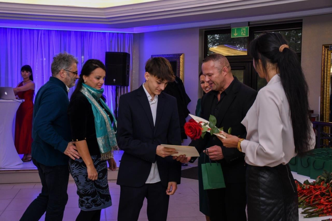 laureaci nagrody Primus Inter Pares