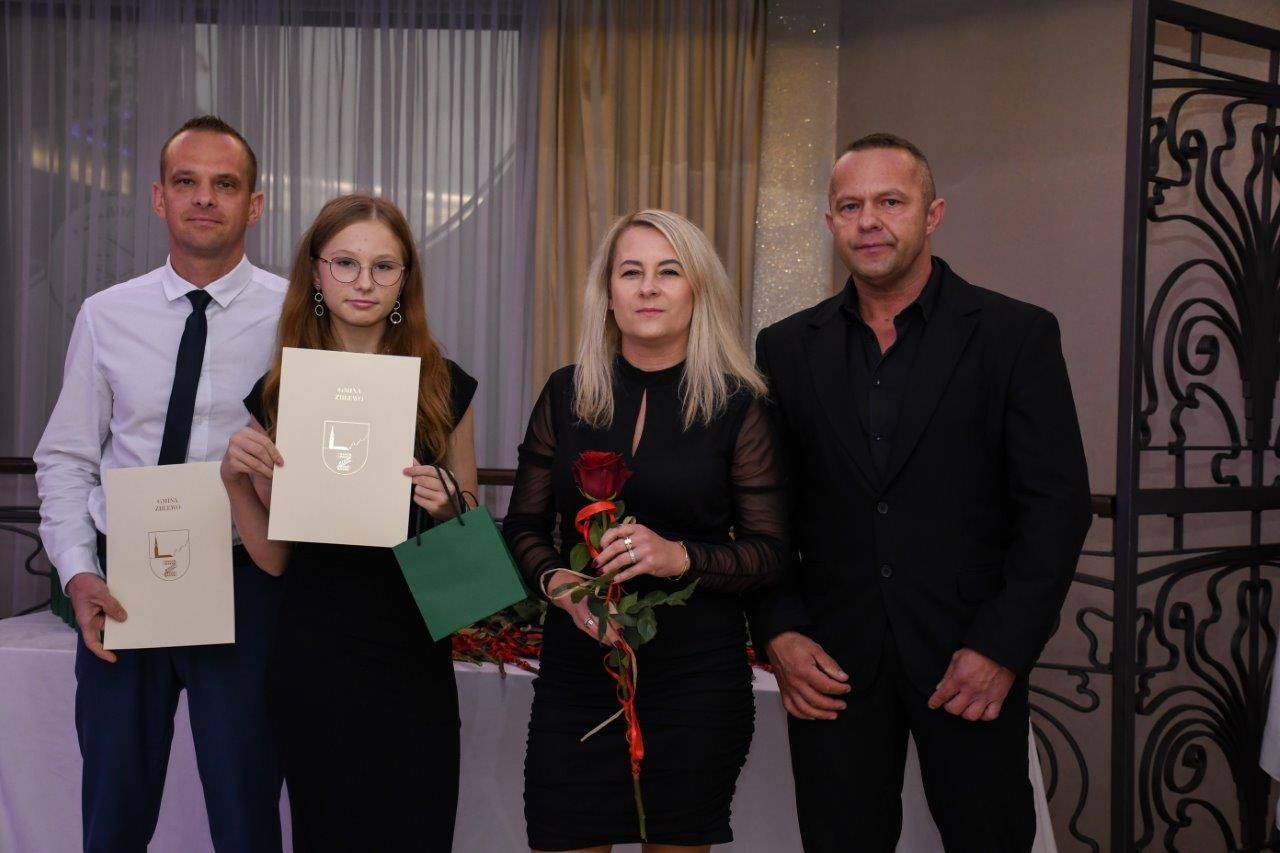 laureaci nagrody Primus Inter Pares