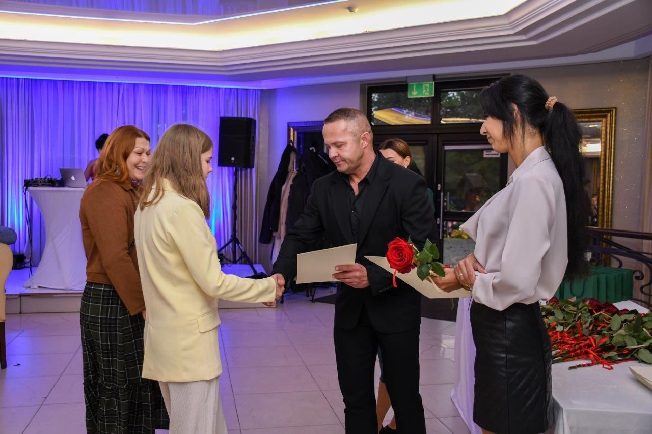 laureaci nagrody Primus Inter Pares