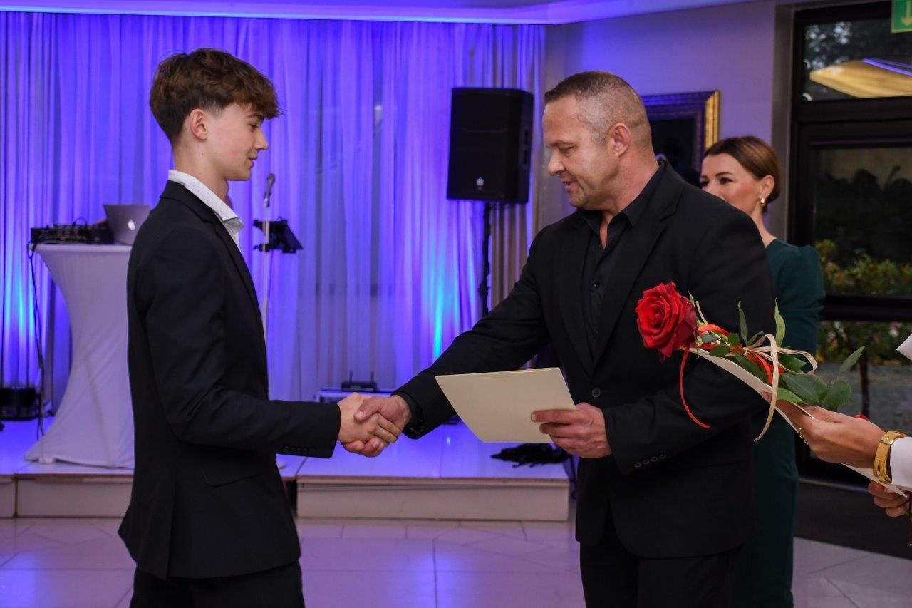 laureaci nagrody Primus Inter Pares