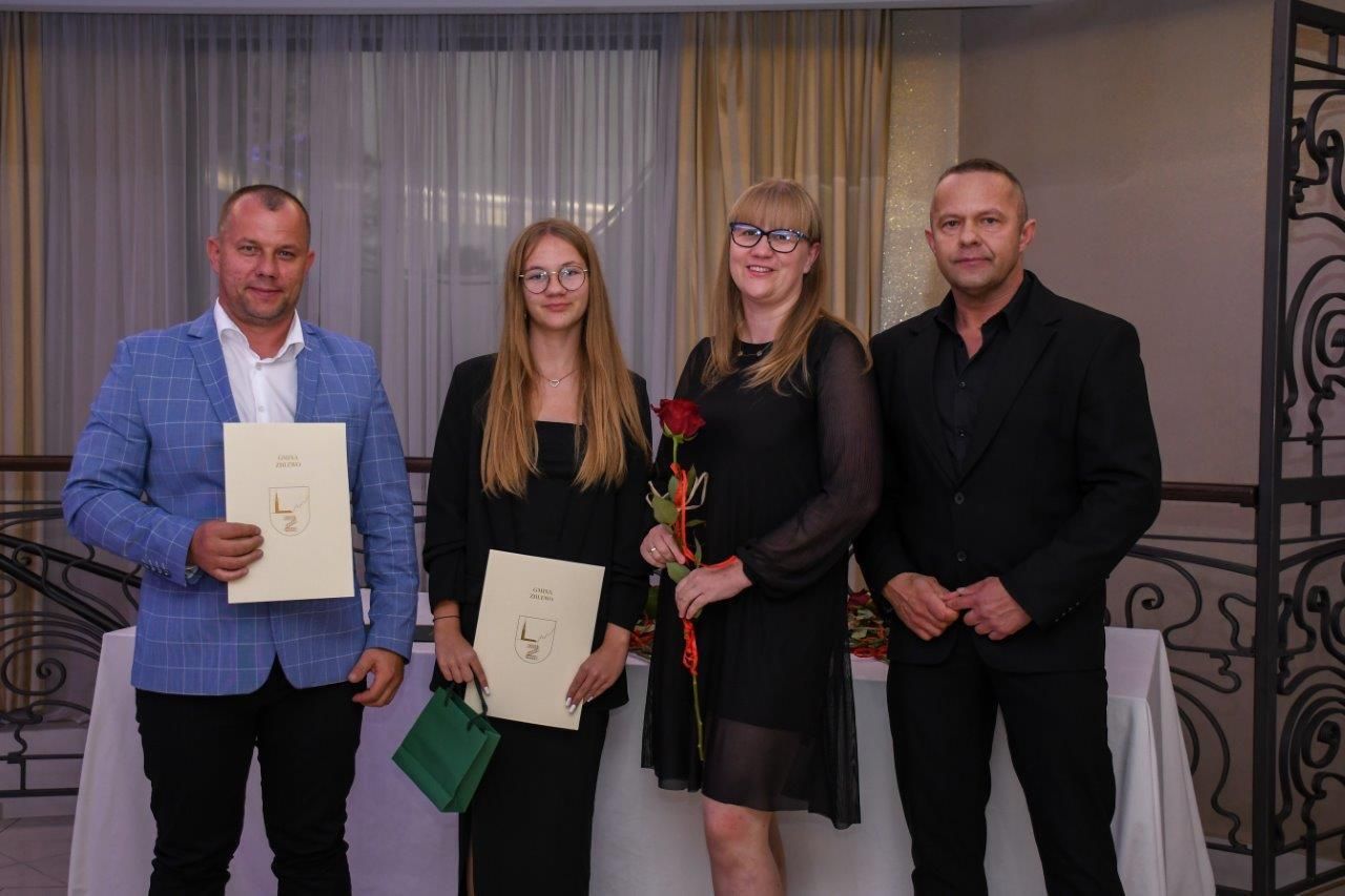 laureaci nagrody Primus Inter Pares