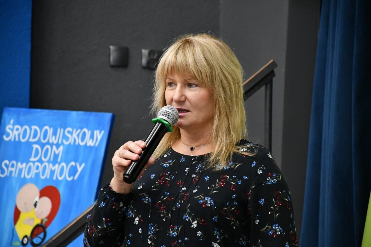 uczestnicy konferencji na sali