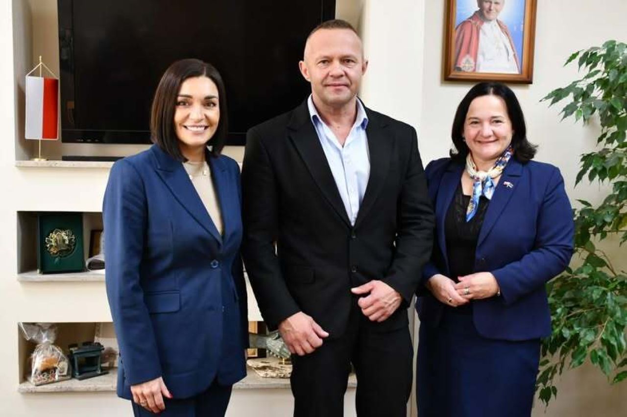 wizyta posła na sejm w ug zblewo