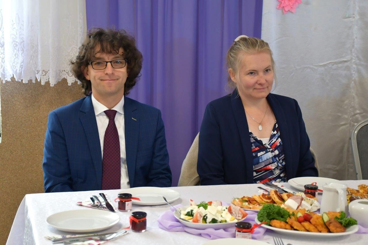seniorzy z pinczyna świętują