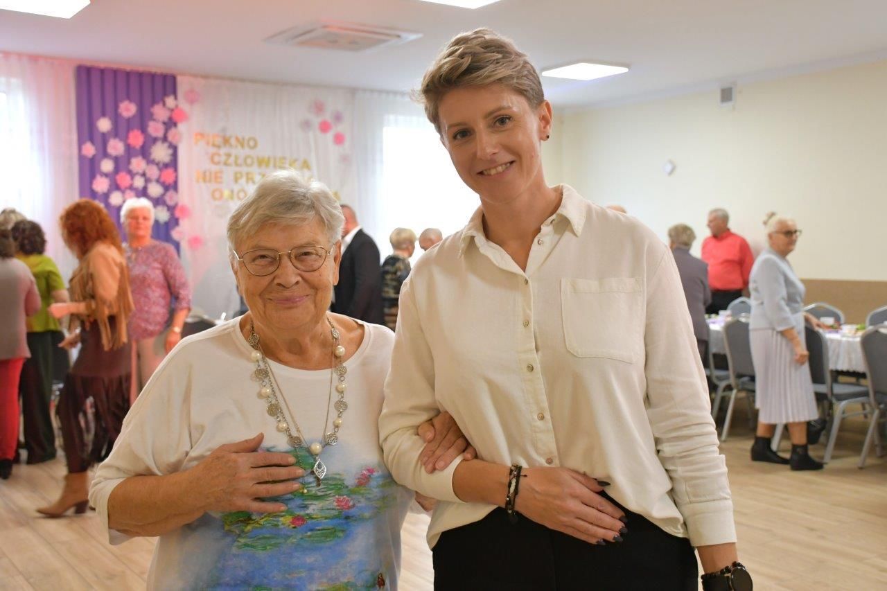 seniorzy z pinczyna świętują
