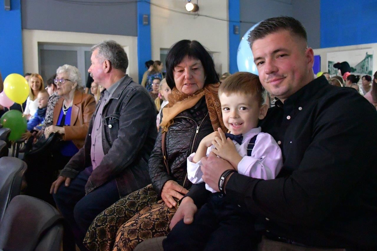 KONCERT W WYKONANIU DZIECI