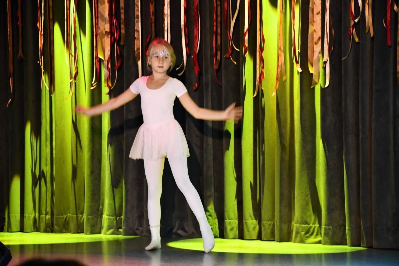 KONCERT W WYKONANIU DZIECI