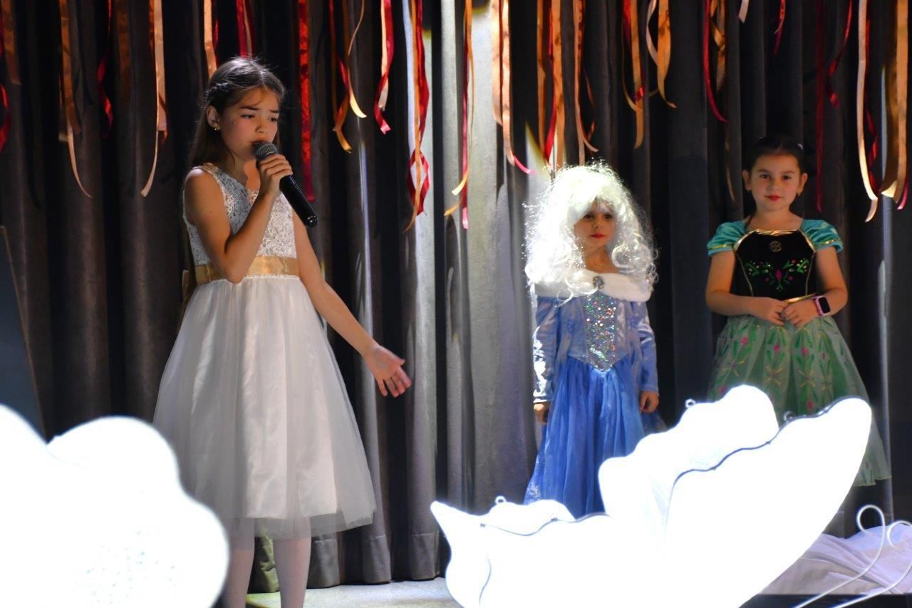 KONCERT W WYKONANIU DZIECI