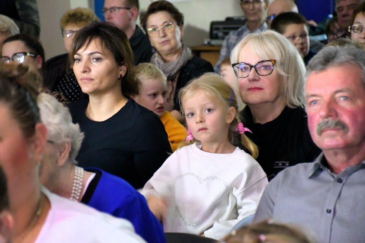 KONCERT W WYKONANIU DZIECI