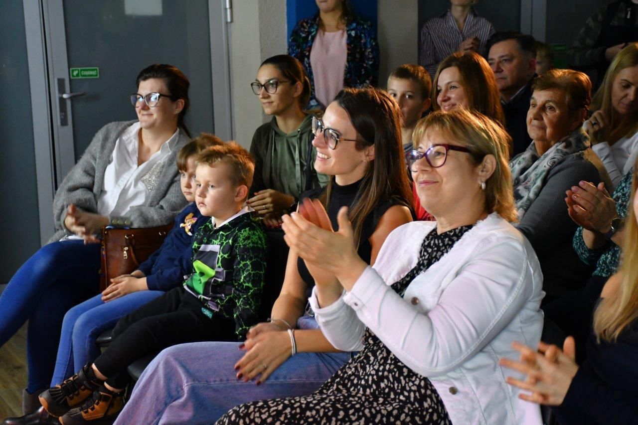 KONCERT W WYKONANIU DZIECI