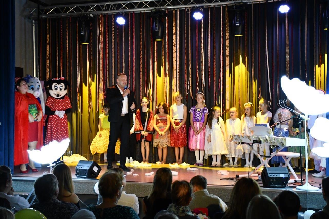 KONCERT W WYKONANIU DZIECI