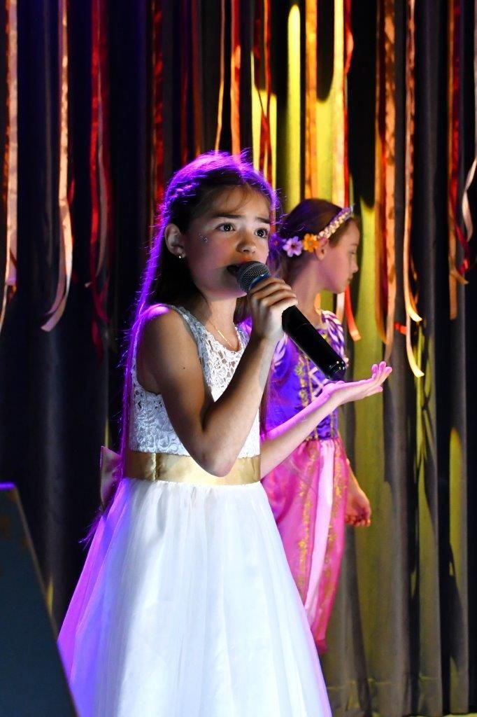 KONCERT W WYKONANIU DZIECI