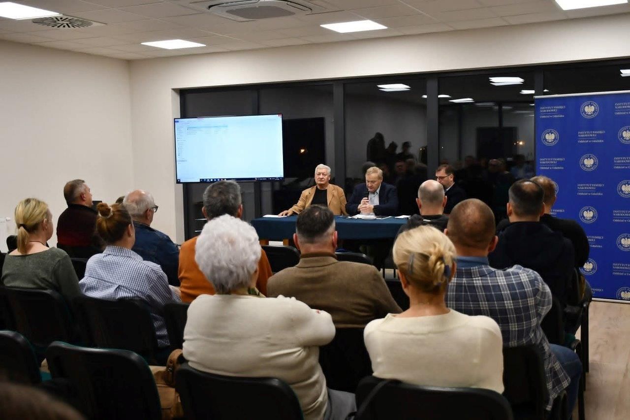 uczestniczki konferencji w Bytoni na sali wykładowej