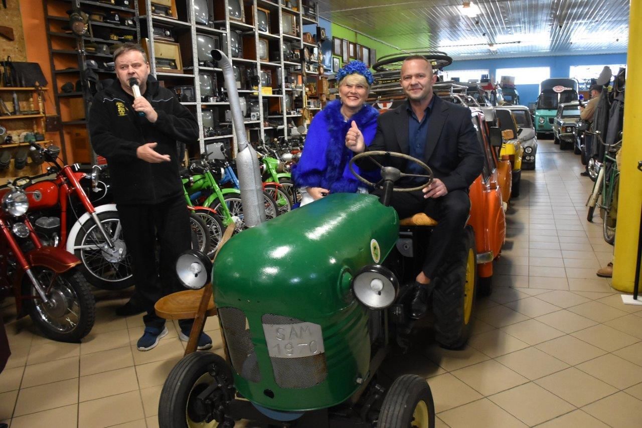 uczestnicy inauguracji kociewskiej informacji w Zblewie