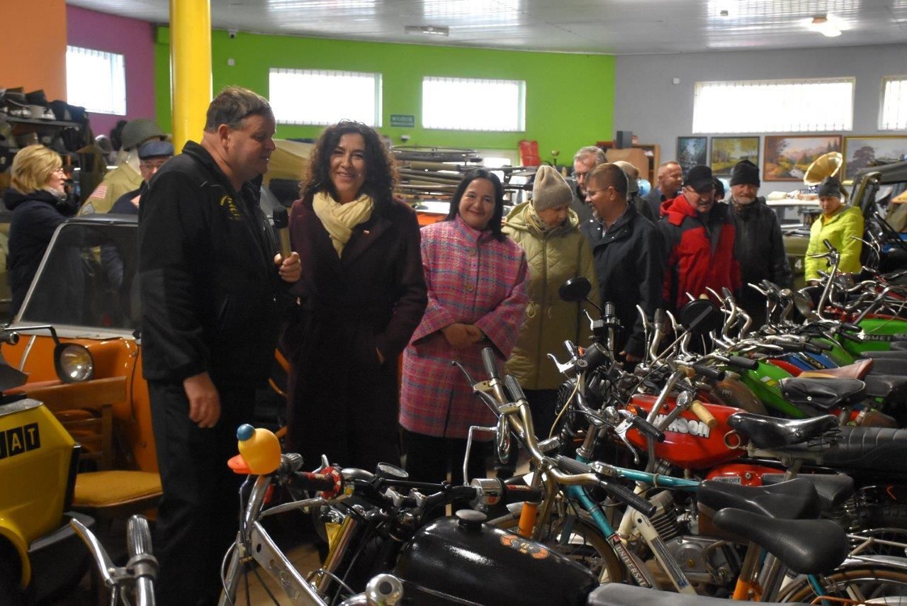 uczestnicy inauguracji kociewskiej informacji w Zblewie