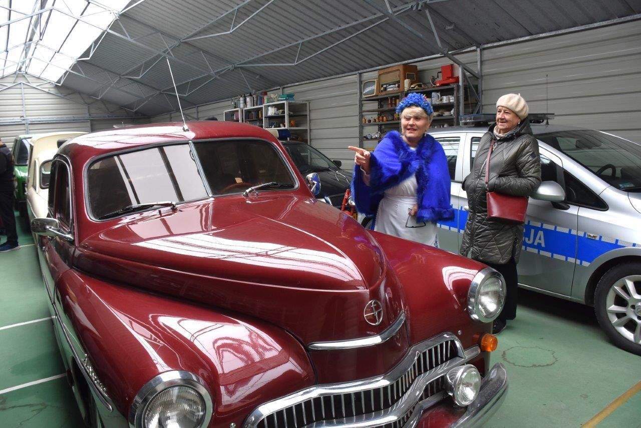 uczestnicy inauguracji kociewskiej informacji w Zblewie