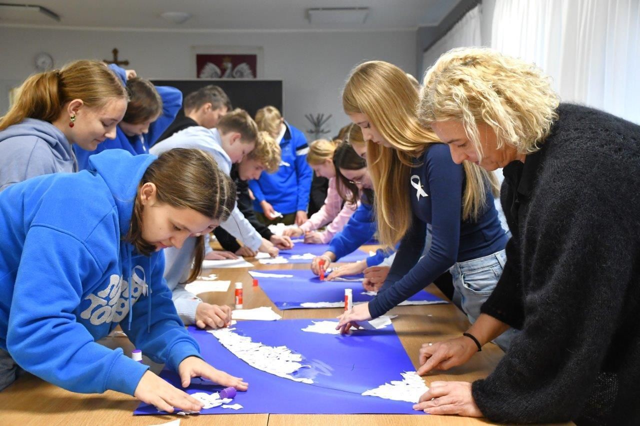 kampania biała wstążka inauguracja